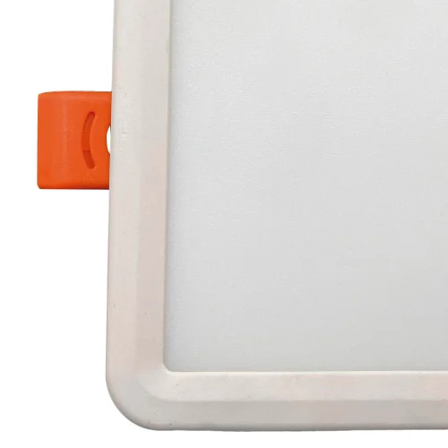 DOWNLIGHT LED CUADRADA 6W 4000K PINZA REGULABLE