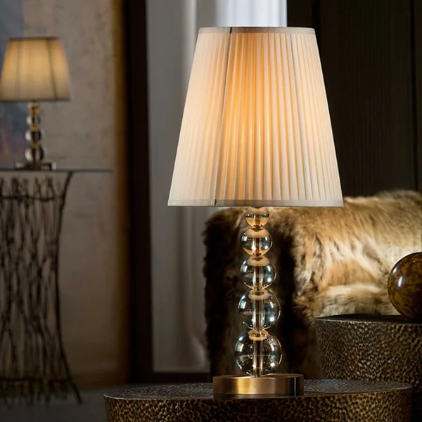 GRANDE LAMPE DE TABLE DE CHAMPAGNE