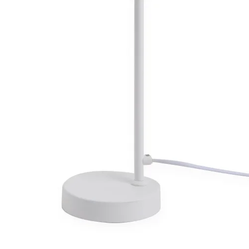 LAMPE DE TABLE EN ACIER PEINT BLANC ADARA