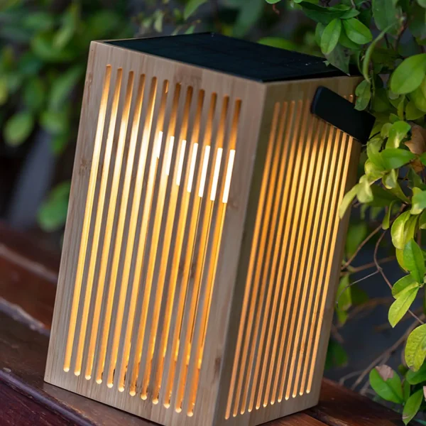 LANTERNE SOLAIRE AVEC BATTERIE RECHARGEABLE PORTABLE OKINAWA