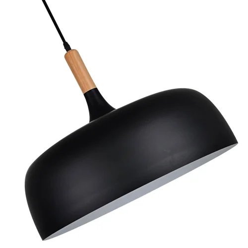 PENDENTIF EN ALUMINIUM NOIR LEAH 48CM