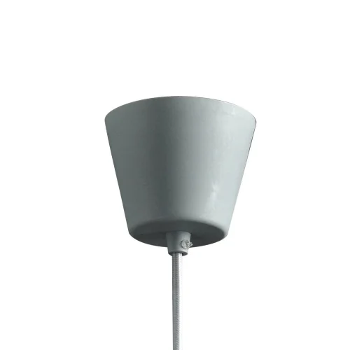 PENDENTIF DE TERRAIN DE JEU GRIS