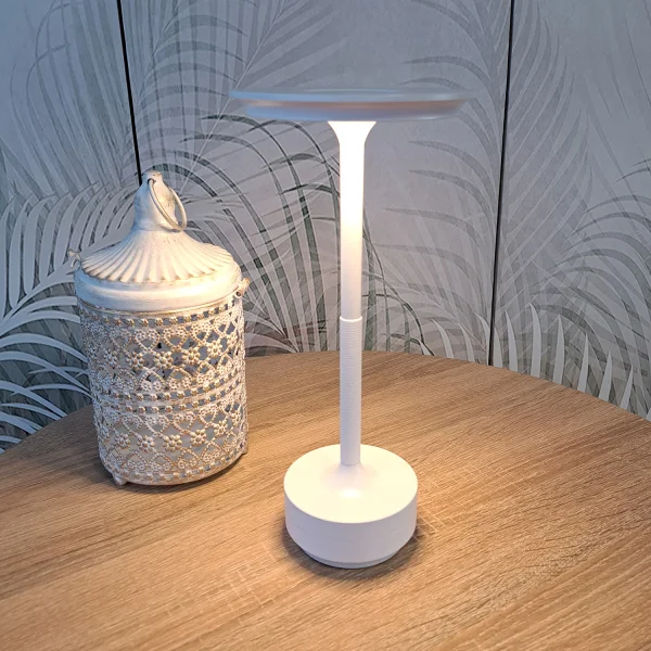 LAMPE DE TABLE LED RECHARGEABLE SANS FIL 213LM BLANCHE IP44 ESTIVA