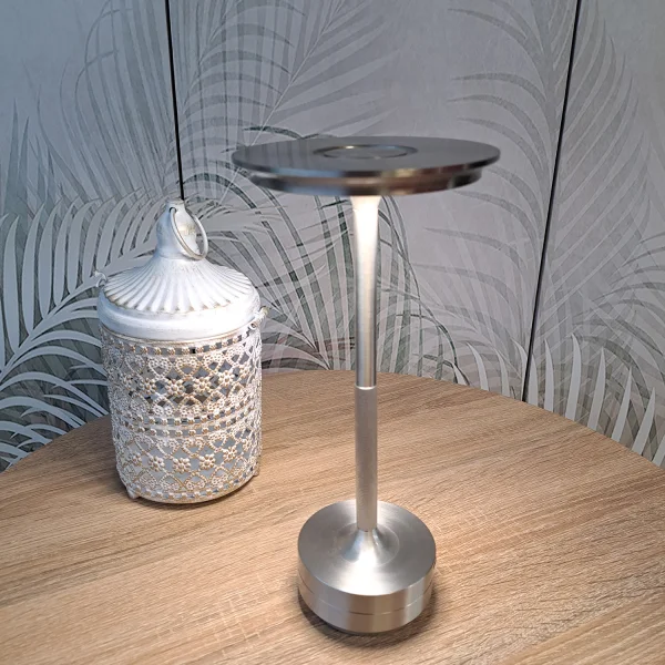 Lampe de Table LED Rechargeable Sans Fil 213lm Nickel IP44 Estiva| Lúzete