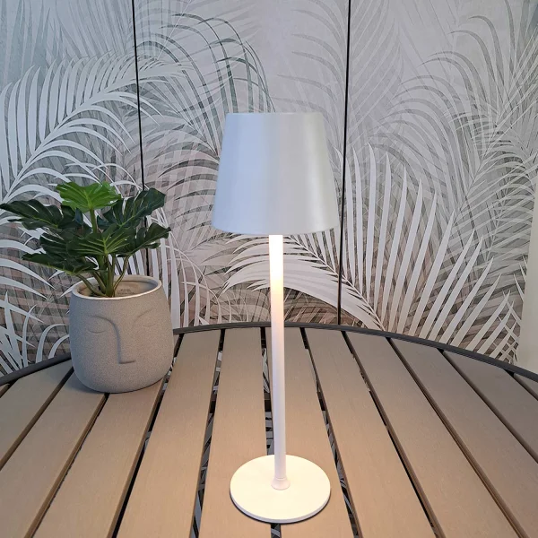 LAMPE DE TABLE LED RECHARGEABLE SANS FIL 229LM BLANCHE IP44 SIRANA LAMPE DE TABLE LED RECHARGEABLE SANS FIL 229LM BLANCHE IP44 SIRANA