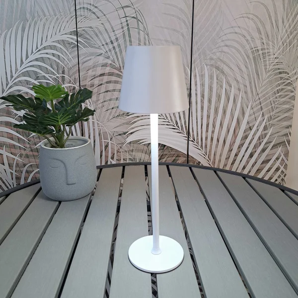 LAMPE DE TABLE LED RECHARGEABLE SANS FIL 229LM BLANCHE IP44 SIRANA LAMPE DE TABLE LED RECHARGEABLE SANS FIL 229LM BLANCHE IP44 SIRANA