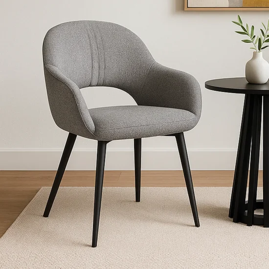 CHAISE TAPISSÉE GRISE PIEDS NOIRS ROWAN