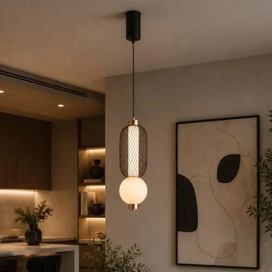 SUSPENSION LED 10W RÉGLABLE AVEC GRILLE ET BOULE EN VERRE ELODIE