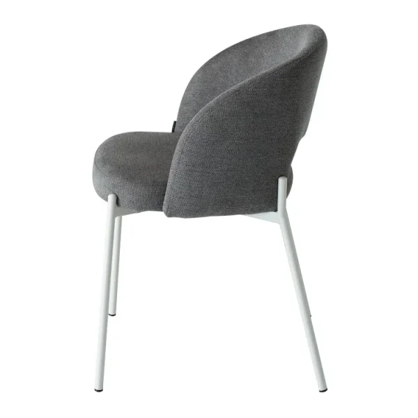 CHAISE REMBOURRÉE GRISE AVEC 4 PIEDS BEIGE CLOTILDE