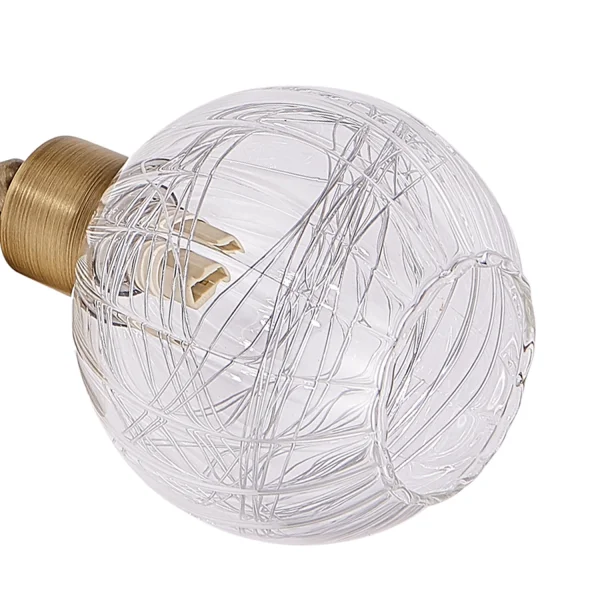 1 PROJECTEUR EN CUIR QUINN LÉGER 1 PROJECTEUR EN CUIR QUINN LÉGER