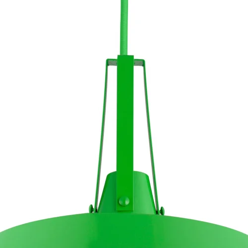 PENDENTIF EN ACIER VERT JOSIE